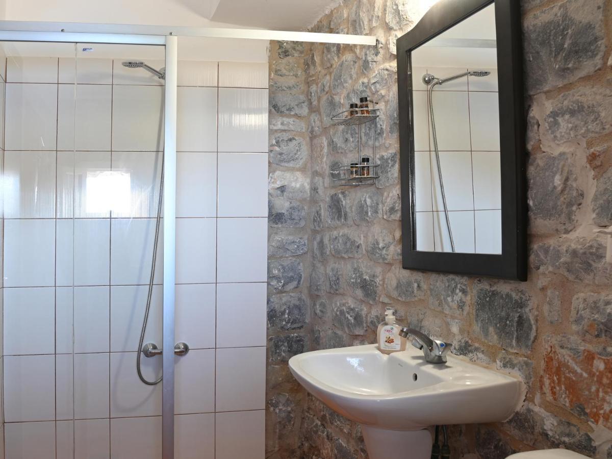 Selana View Apartment Karavostasi  Exterior photo